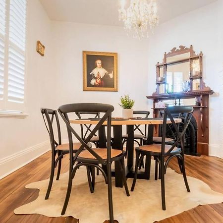 Historic Beauty In The Cbd! Parking And Wifi Apartamento Launceston Exterior foto
