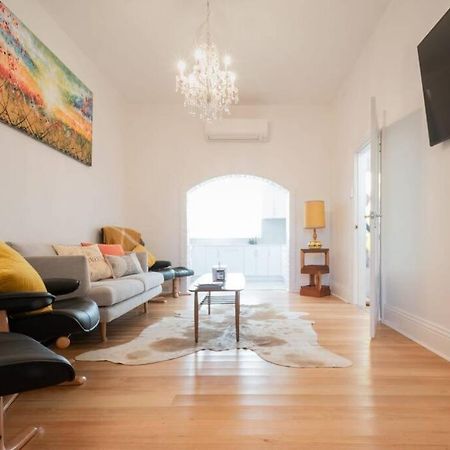 Historic Beauty In The Cbd! Parking And Wifi Apartamento Launceston Exterior foto