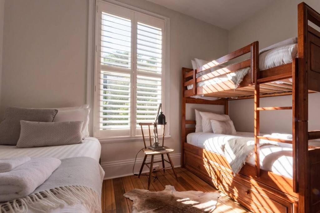 Historic Beauty In The Cbd! Parking And Wifi Apartamento Launceston Exterior foto