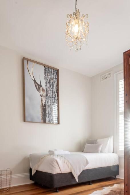 Historic Beauty In The Cbd! Parking And Wifi Apartamento Launceston Exterior foto